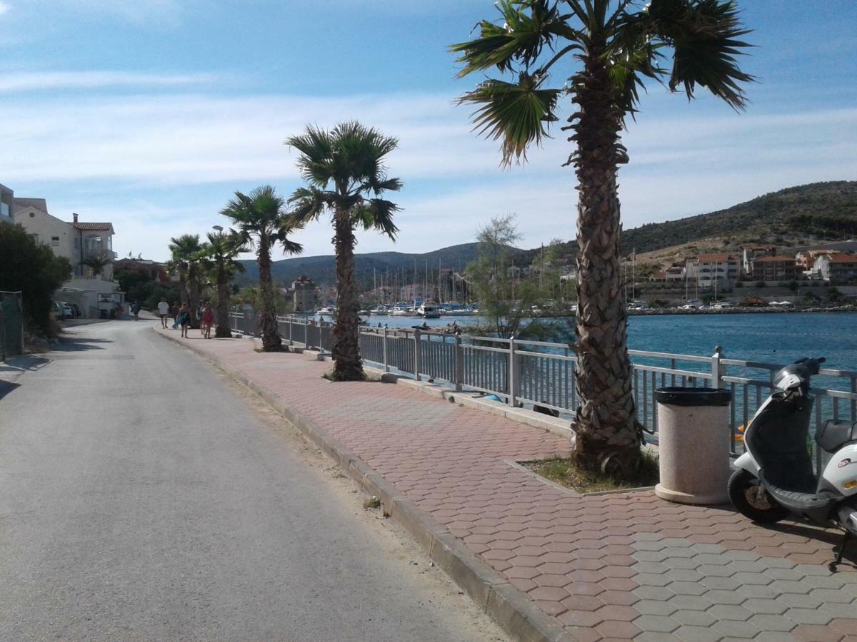 Apartment Remi, Penthouse With Balcony, Free Parking Marina Dış mekan fotoğraf